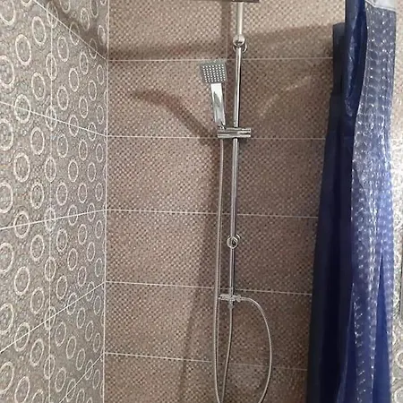 Отель Lozite