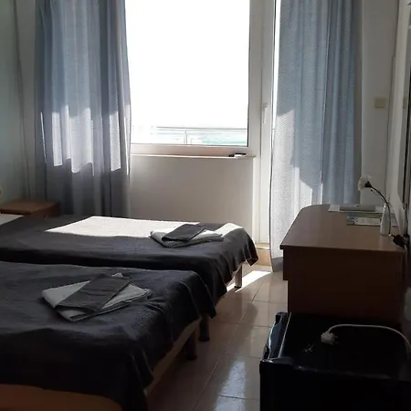 Lozite Hotel 3*